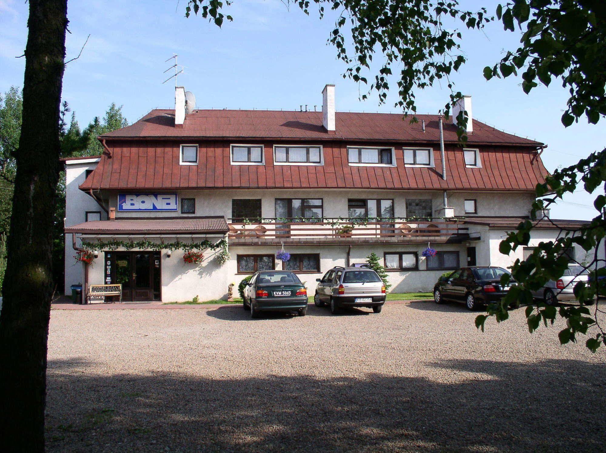 Hotel Bona Krakow Bagian luar foto